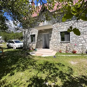 Bujtina Milani Shkodër